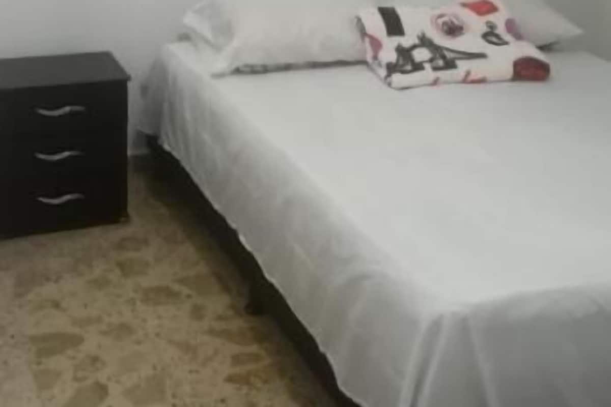 Decoración personalizada, muebles diferentes y escritorio