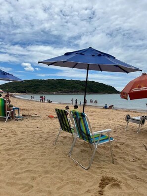 Beach - Beautiful apartment in Bacutia (Guarapari)