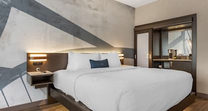 Cambria Hotel Minneapolis Downtown