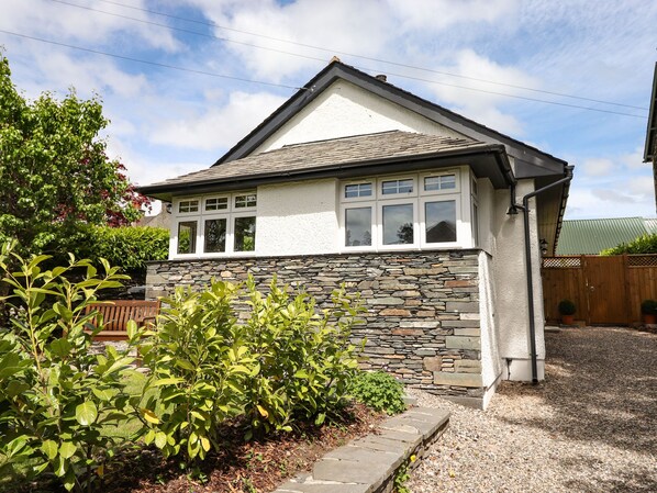 Exterior - Lilac Cottage (Windermere)
