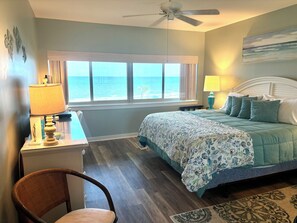 2 Schlafzimmer, Schreibtisch, Bügeleisen/Bügelbrett, kostenloses WLAN