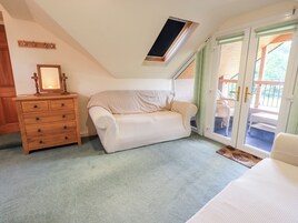 Cottage | Living area