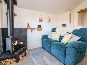 Cottage | Living area