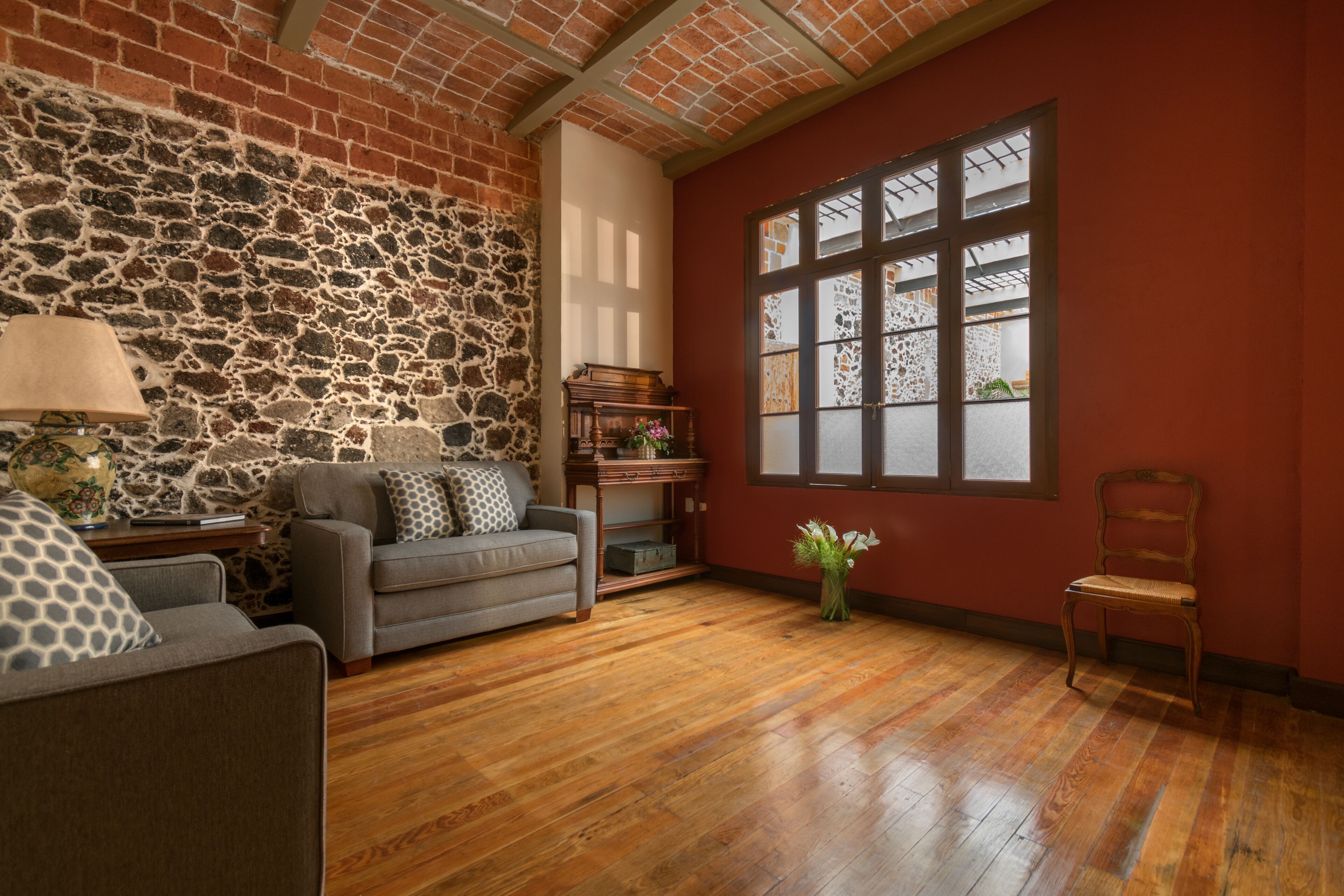 Smart TV de 25 pulgadas con canales por cable y televisión 