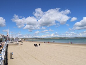 Cottage | Interior - Bliss On The Bay (Weymouth)