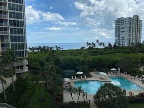Pool - Superb Gulf views in a renovated unit - CL0302 (Naples)