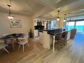 Dining - Delightful Gulf views from the 11th floor!-WS1102 (Naples)