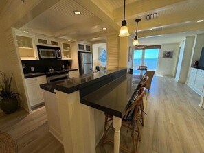 Coffee/tea maker, toaster, dining tables - Delightful Gulf views from the 11th floor!-WS1102 (Naples)