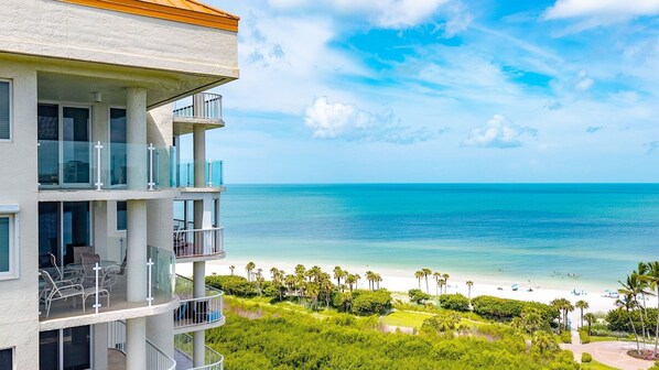 Property grounds - Enjoy divine Gulf views from the 11th floor-WS1103 (Naples)
