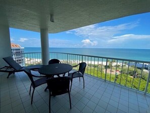 Outdoor dining - Excellent Gulf views from the 12th floor! WS1202 (Naples)