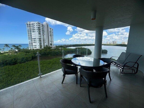 Immagine non classificata, 1 di 25, pulsante