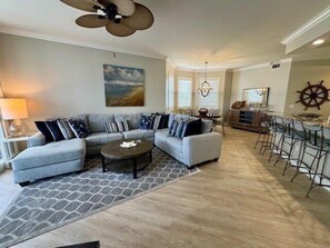 Unclassified image, 2 of 28, button