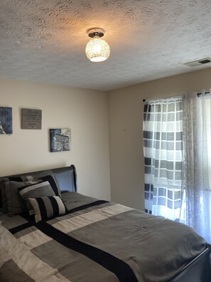 3 habitaciones, escritorio y wifi gratis 