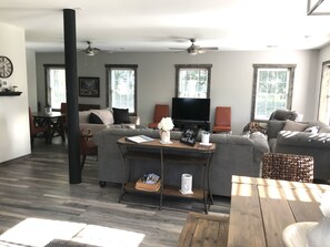 Smart-TV, Computerbildschirme