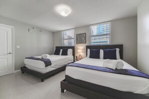 舒適公寓 | 3 間臥室、高級寢具、遮光布/窗簾、熨斗/熨衣板