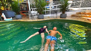 Outdoor pool - VAL HOTEL (Quepos)
