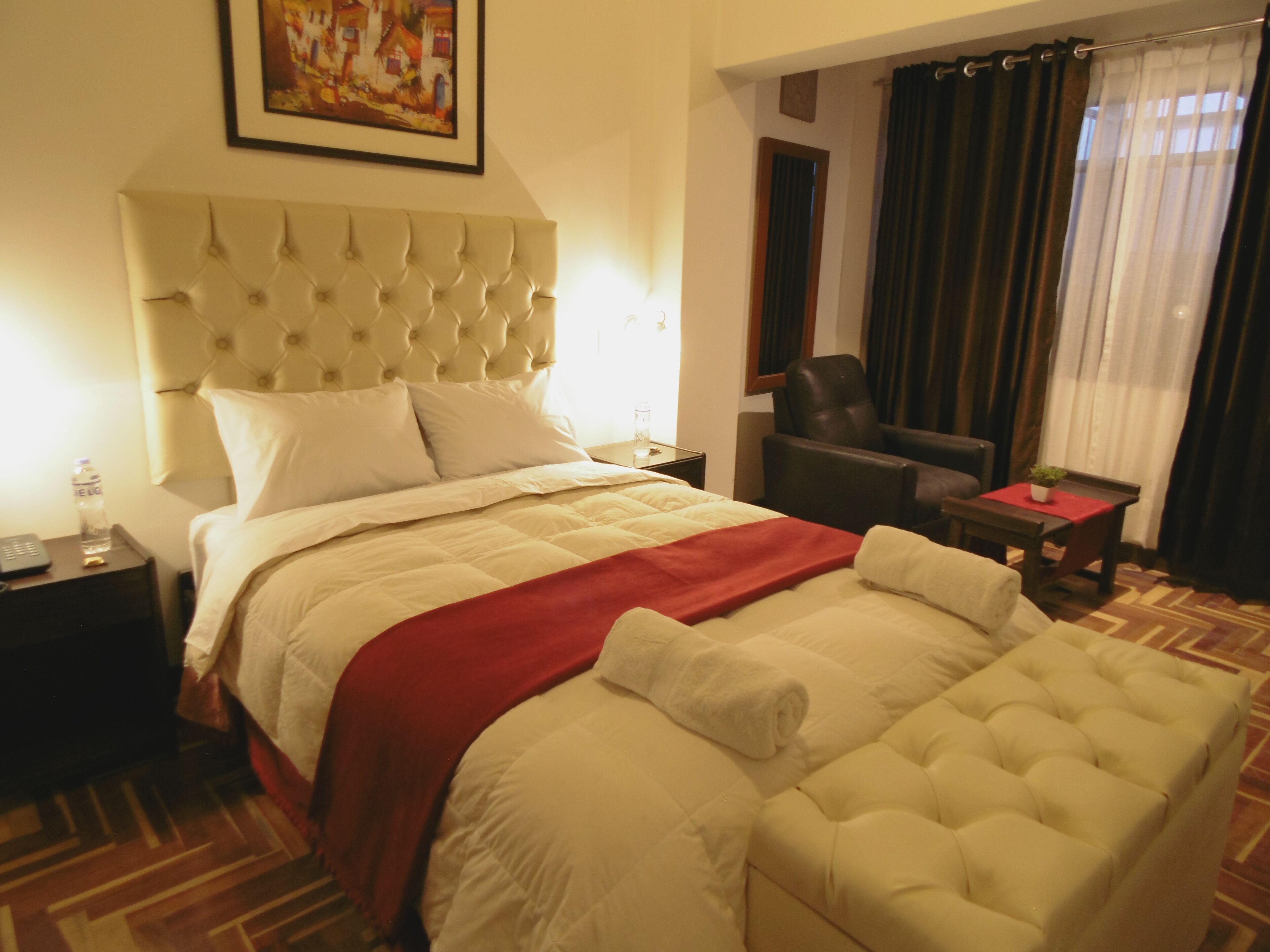 Desk, laptop workspace, free WiFi, bed sheets