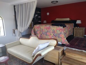 1 bedroom, WiFi, bed sheets - Master apartment in the tower with roof terrace (Klinci)