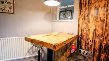 Cottage | Interior
