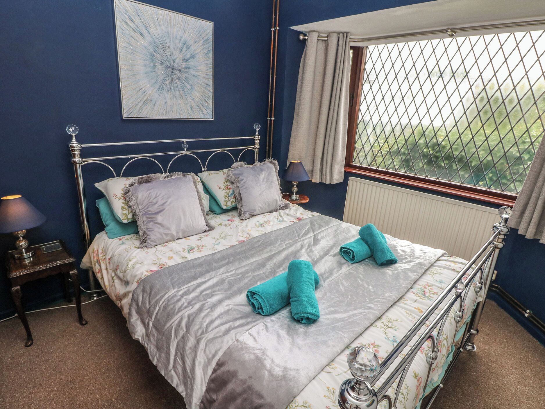 Cottage | Interior