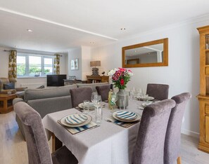 Cottage | Cucina privata | Frigorifero, lavastoviglie, tostapane, pentole/stoviglie/utensili