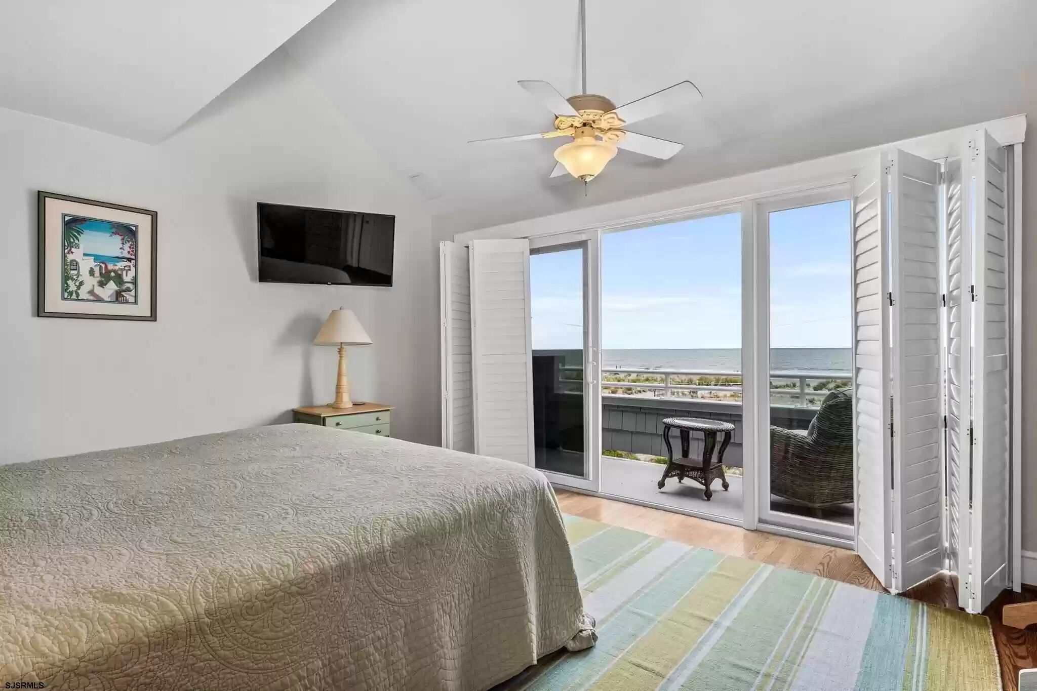 Beachfront, unobstructed ocean views, 3 balconies, private garage