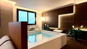 Deep-tissue massages, sports massages, massages