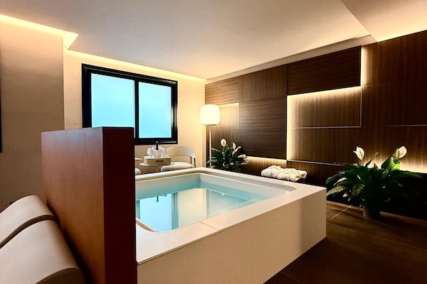 Deep-tissue massages, sports massages, massages
