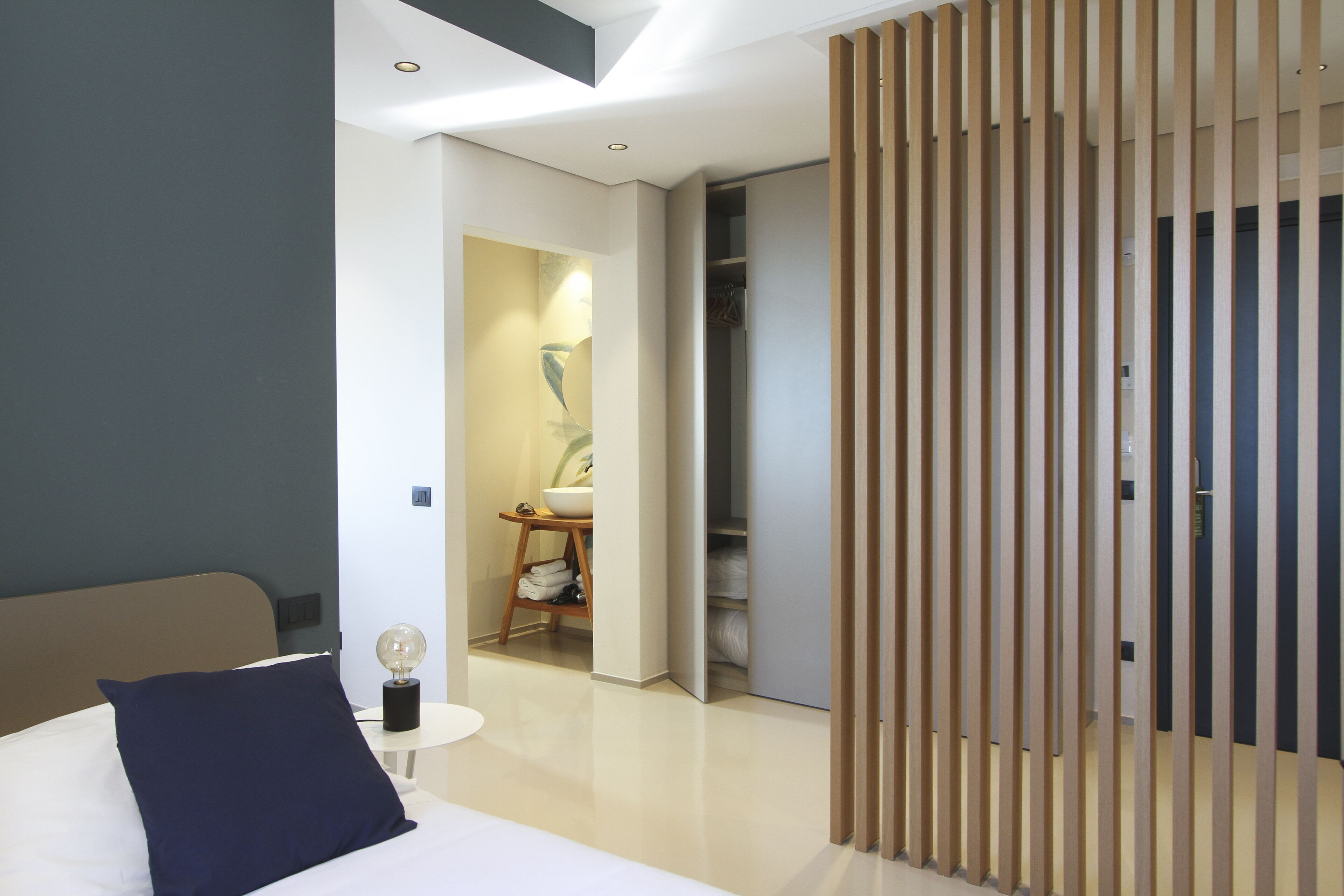 Appartamento Deluxe, terrazzo, vista piscina, vista Etna | 1 bedroom, Egyptian cotton sheets, premium bedding, down comforters