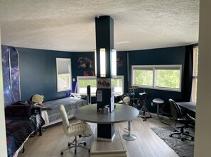 5 chambres, bureau, fer et planche à repasser, Wi-Fi