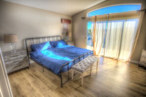 3 Schlafzimmer, Schreibtisch, kostenloses WLAN, Bettwäsche