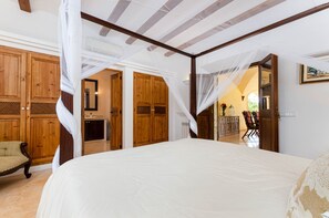 4 Schlafzimmer, Bügeleisen/Bügelbrett, kostenloses WLAN, Bettwäsche