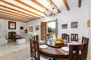 Dining - Villa for 8 guests with pool and barbecue, YourHouse Son Punta (Felanitx)