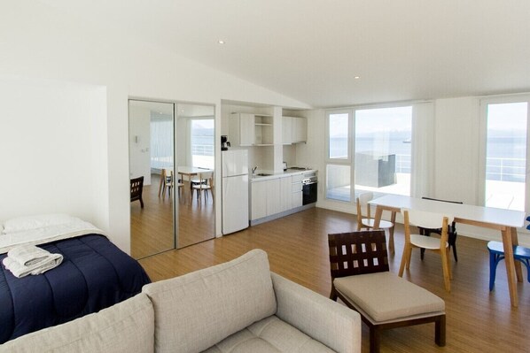 Deluxe Studio Suite, 2 Queen Beds, Balcony, Ocean View | Premium bedding, down comforters, blackout drapes, soundproofing