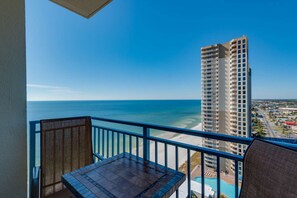 Property grounds - SPRING DISCOUNT! LUX Beachfront Condo!!Walk to Pier Park-Beach Chairs Included! (Panama City Beach)