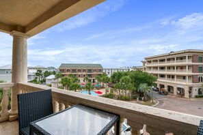 Property grounds - "Vitamin Sea" 30A  Retreat in The Villages of South Walton Building G Unit B379 (Inlet Beach)