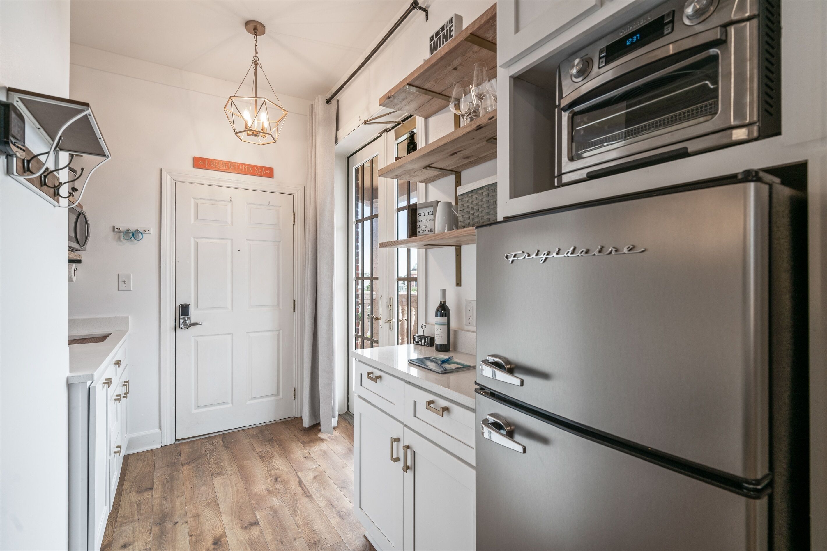 Fridge, microwave, coffee/tea maker, toaster