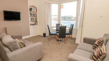 Cottage | Living room