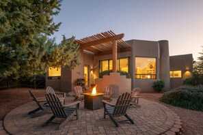 Luokittelematon kuva, 3 kautta 70, painike