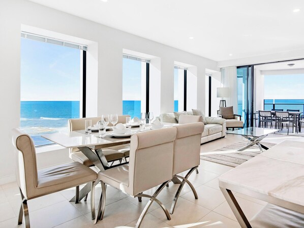 Dining - Stunning 3 Bedroom with Ocean View at Soul — QStay (Surfers Paradise)