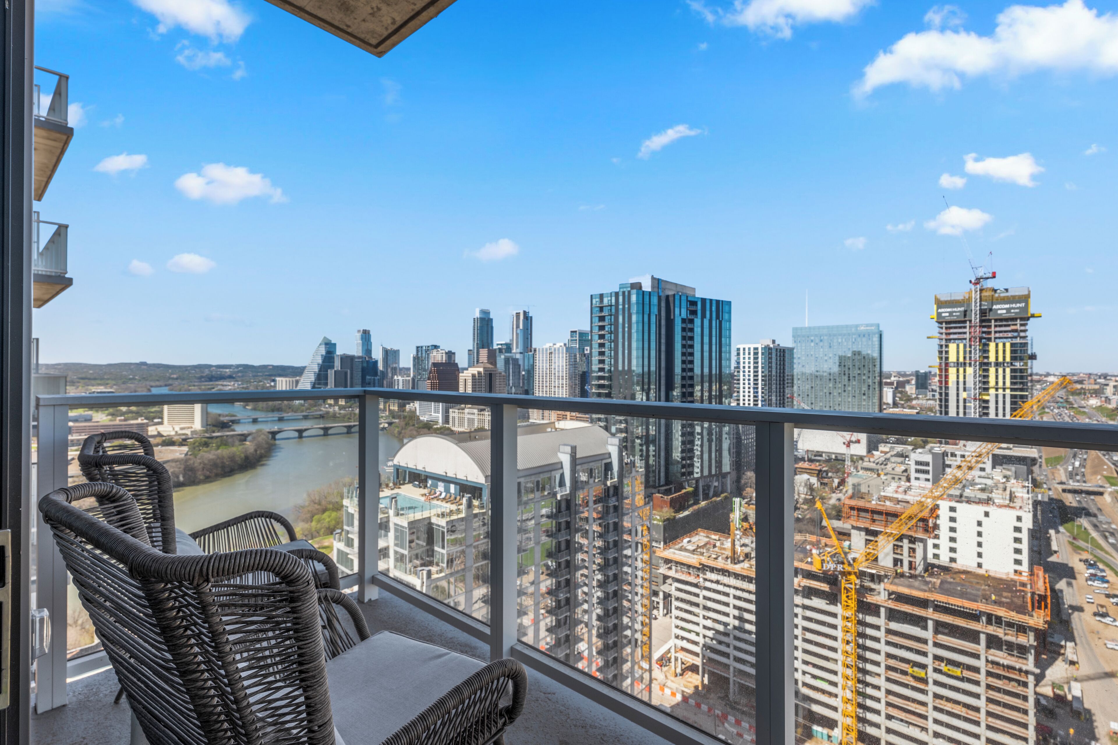 Panoramic Condo, 1 Bedroom, Balcony, City View | Balcony view