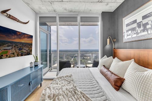 Comfort Condo, 1 Bedroom, Balcony, City View