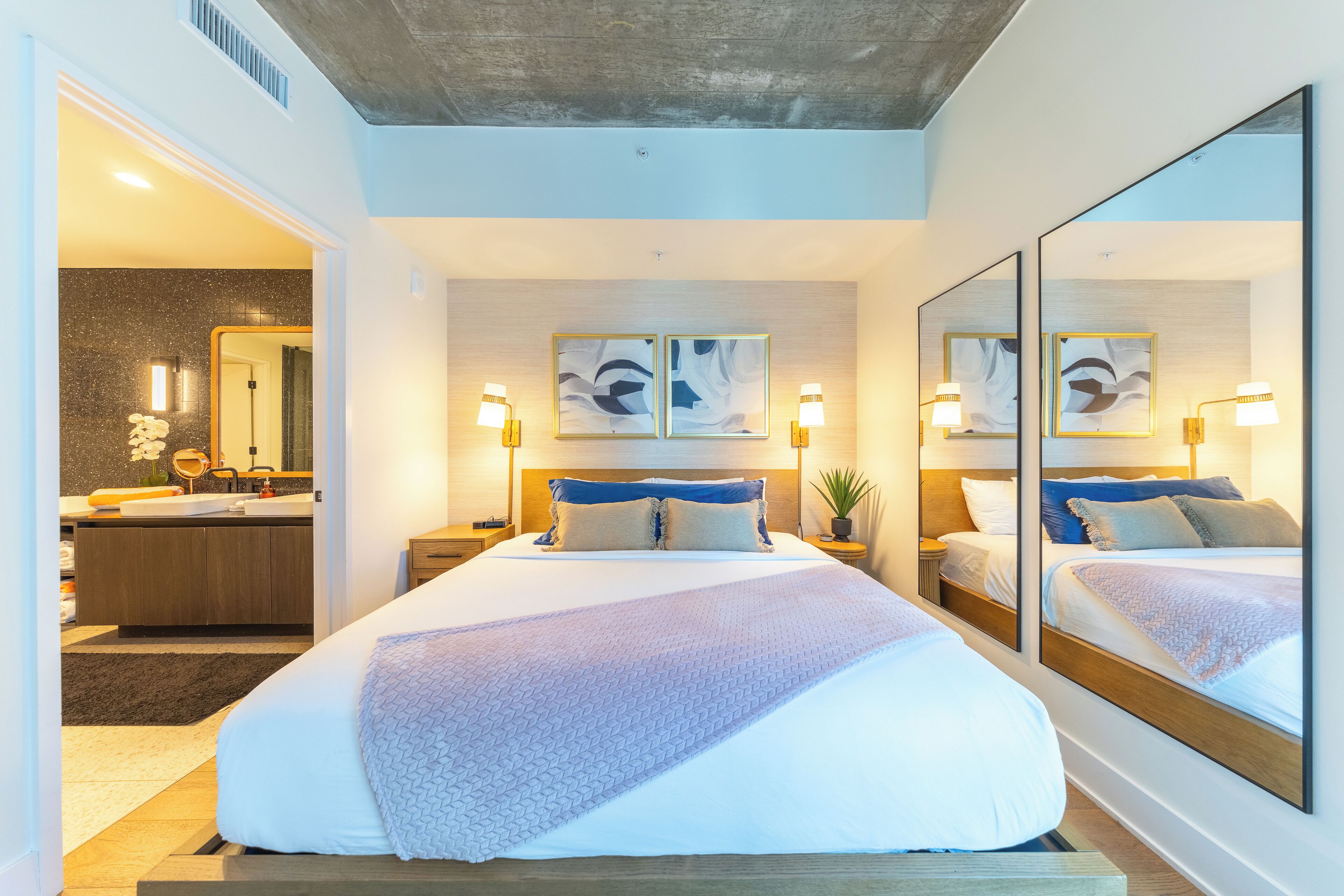 Premier Penthouse, 2 Bedrooms, Balcony, Lake View | Premium bedding, pillowtop beds, individually decorated