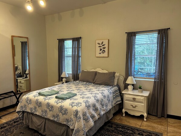 1 bedroom, desk, iron/ironing board, free WiFi