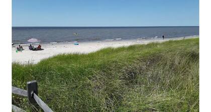 Sea Breeze By The Bay- Pet Friendly!