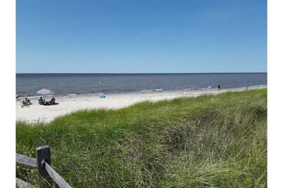 Sea Breeze By The Bay- Pet Friendly!