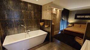 2 bedrooms, desk, WiFi - Luxury ground floor apartment palm beach 100 meters from the beach (cannes)