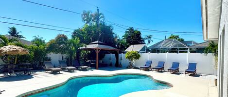 Outdoor pool, a heated pool