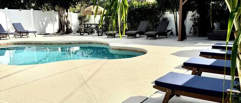 Outdoor pool, a heated pool