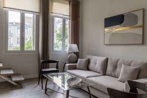 TV - Ancient Athens Great Apt Home Office w/Acropolis View (Athens)